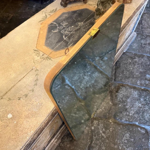 Mid-Century Modern 1940s Gio Ponti Style Art Deco Wood and Brass Italian Wall Mirror For Sale - Image 3 of 12