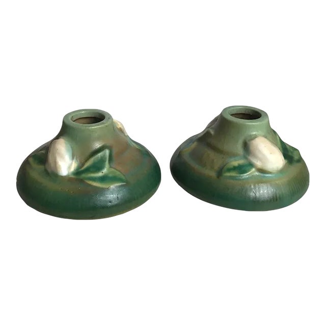 Vintage 1940’s Roseville Pottery Candle Stick Holders Gardenia Green White #651 - a Pair For Sale