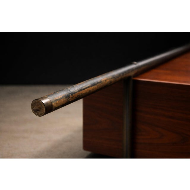 Geraldo de Barros “Mf 710” Modular Bookshelf in Rosewood & Metal, Geraldo De Barros for Unilabor, Brazil, C. 1955 For Sale - Image 4 of 14