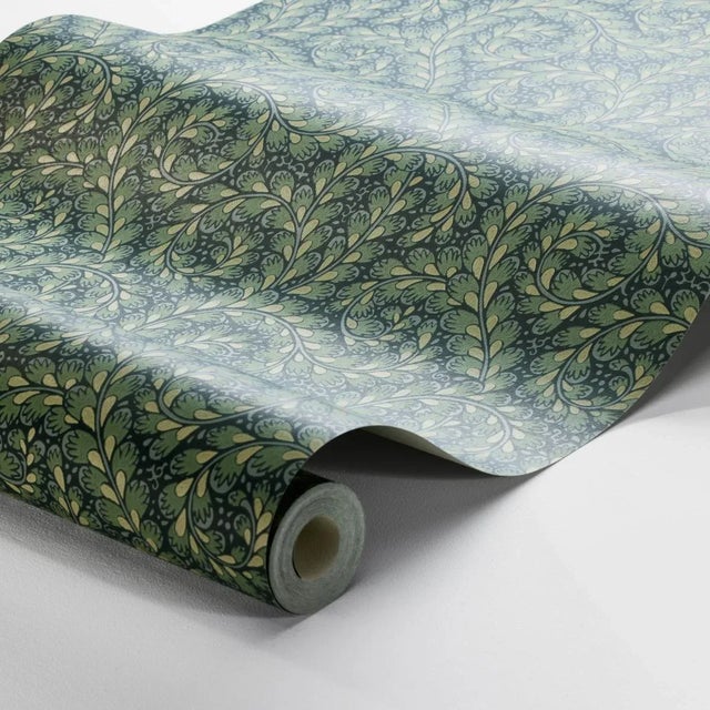 Featuring scrolls of delicate fronds, Wild Ferns is sophisticated yet playful and was first launched in 1915. This product...