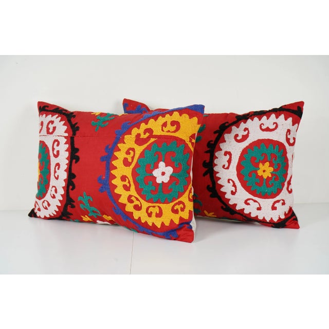 Mid-Century Modern Suzani Red Pillow Cover - A Pair For Sale - Image 3 of 4