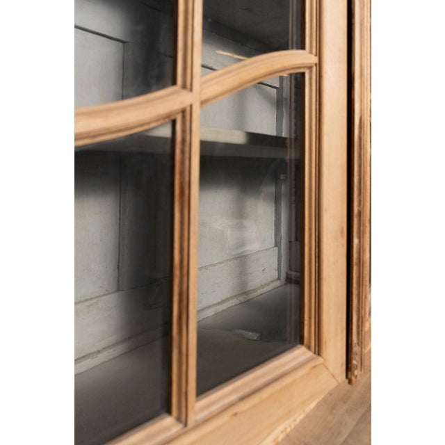 19th Century Large Antique French Walnut Buffet Deux Corps With Arched Vitrine Top For Sale - Image 5 of 18