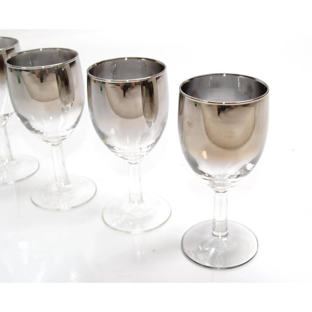 Vintage Silver Fade 1970 Dorothy Thorpe Style Ombre Metallic Color Wine Glass Stemware- Set of 6 For Sale - Image 11 of 12