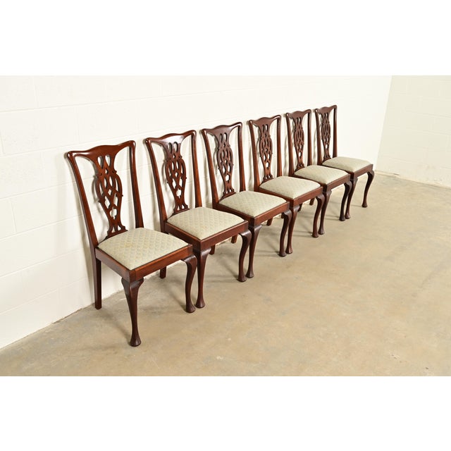 Baker Furniture Company Henredon Style Georgian Carved Mahogany Dining Chairs, Set of Six For Sale - Image 4 of 12