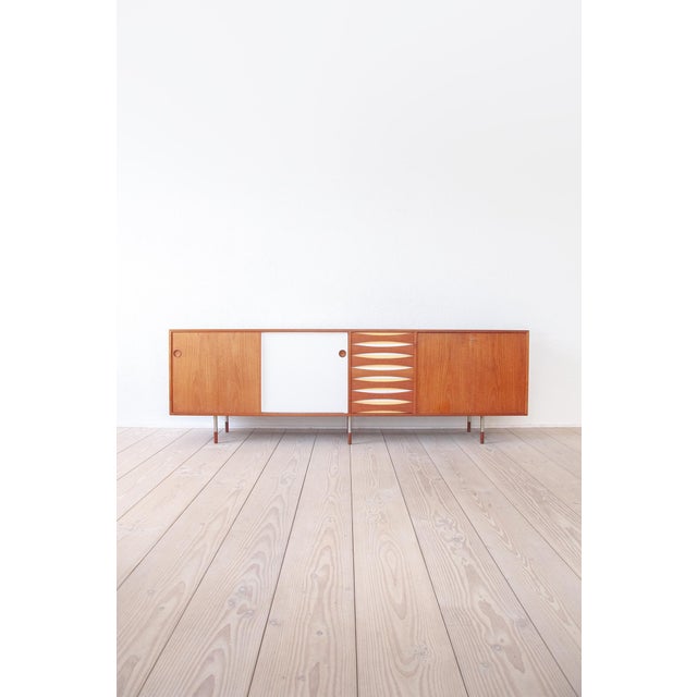 Arne Vodder 29A Sideboard by Arne Vodder for Sibast, Denmark, 1950s For Sale - Image 4 of 18