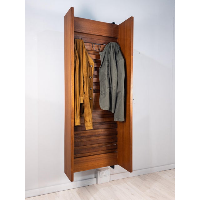 Mid-Century Italian Suspended Tilting Wardrobe, 1960s For Sale - Image 4 of 18
