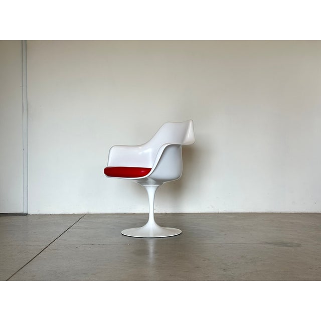 Mid-Century Modern Tulip Swivel Chairs by Eero Saarinen for Knoll International, 2017, Set of 4 For Sale - Image 3 of 18