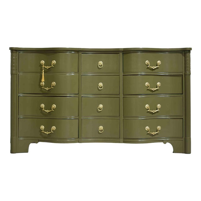 Mid Century Curved Front Georgian Revival Dresser the Kentmark by Kent Coffey - Newly Painted For Sale