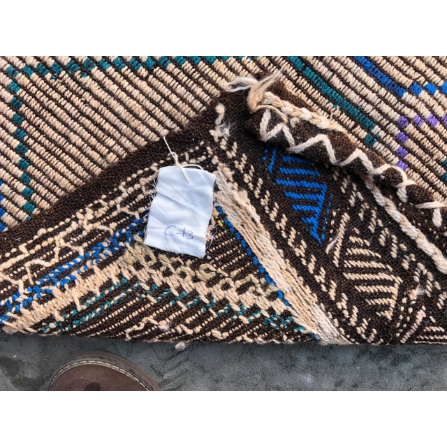 1960s Vintage Turkish Handwoven Area Rug - 4′1″ × 10′ For Sale - Image 4 of 10