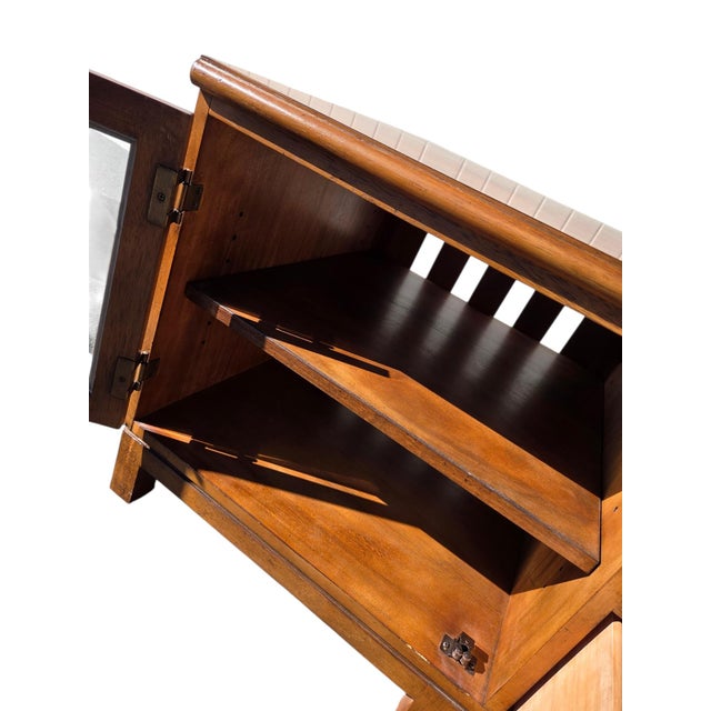 1990s Ethan Allen Tango Hawke Collection Media Console Sideboard Tv Stand Maple For Sale - Image 18 of 18
