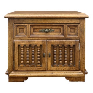 1960s Thomasville Spanish Revival Oak Nightstand Cabinet With Drawer For Sale