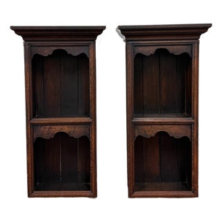 Antique English Pair Bookcases Plate Racks Wall Shelves Hanging Wall Oak 1920-30 For Sale