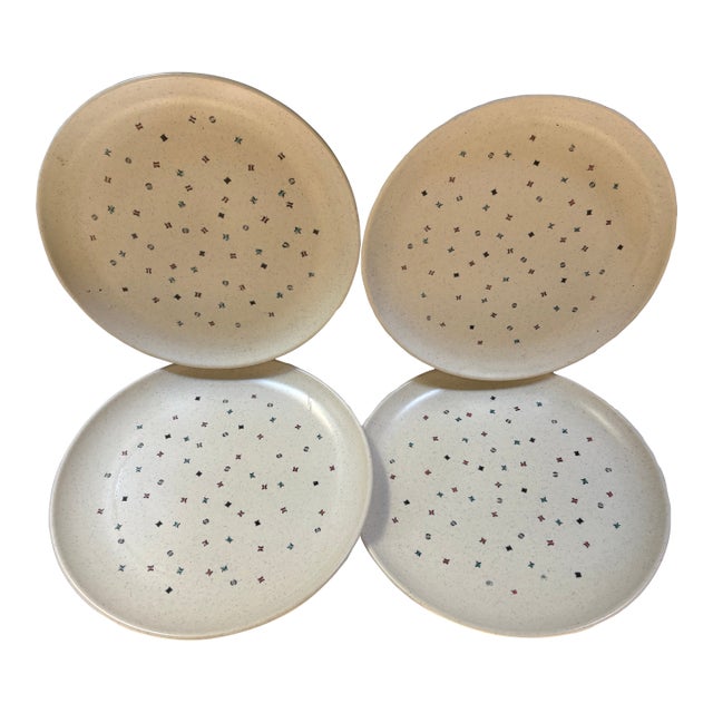 1950s Metlox Dinner Plates in the Poppyfields California Confetti Pattern - Set of 4 For Sale
