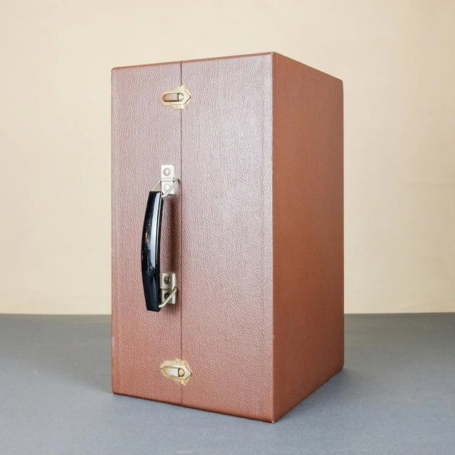 Mid-Century German Bakelite Table Lamp with Case from PGH Elektro, 1960s For Sale - Image 14 of 18