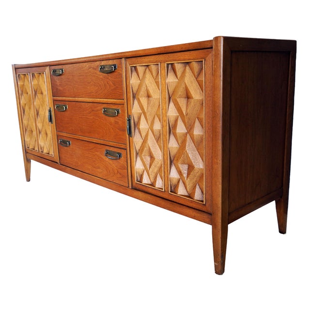Mid-Century Modern 1960s Broyhill Premiere Brasilia “Diamond Head” Buffet / Credenza For Sale - Image 3 of 14