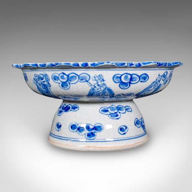 Vintage Footed Serving Bowl, Chinese, Ceramic, Fruit, Bonbon Dish, Mid Century For Sale - Image 4 of 9