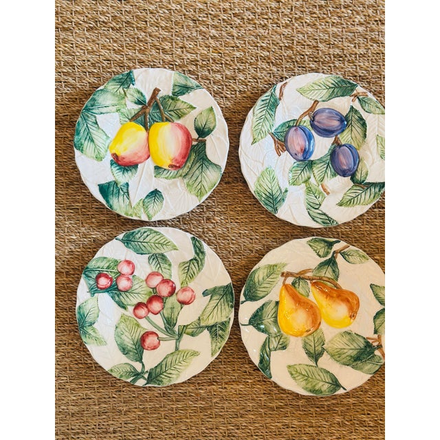 Italian Italian Majolica Plates, Set of 4 For Sale - Image 3 of 6
