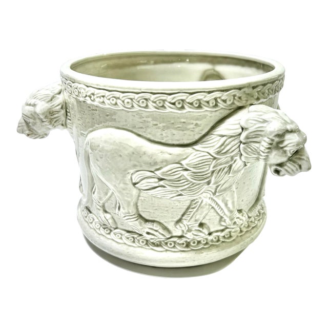 Fitz & Floyd Lion Head Cachepot Planter – 1977 Neoclassical Lion Jardiniere For Sale