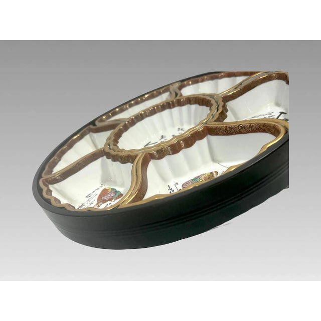 Fine Mid Century White & Gold Kutani Porcelain Sweetmeat Tray of 7 Bowls, Japanese Actors For Sale - Image 10 of 12