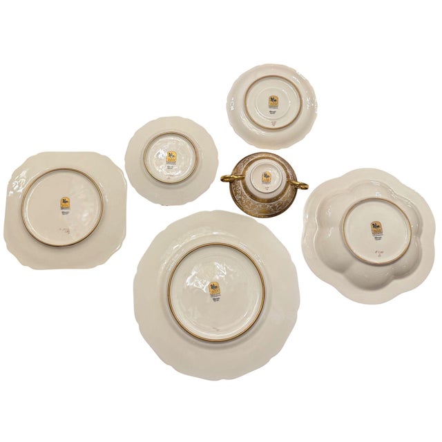 Early 20th Century Black Knight Hohenberg Bavaria “Eldorado” 72-Piece Porcelain Service for 12 For Sale - Image 9 of 10