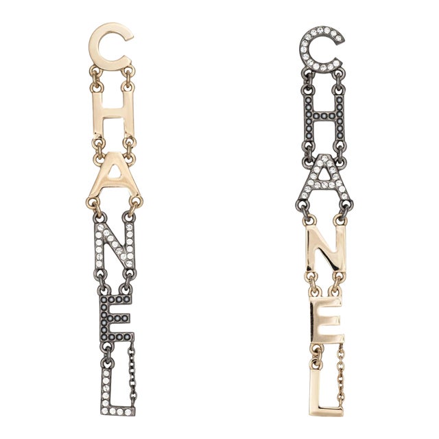 2020 Chanel Logo Long Earrings 3.5" Crystal Faux Pearl Yellow Black Gold Tone - 2 Pieces For Sale