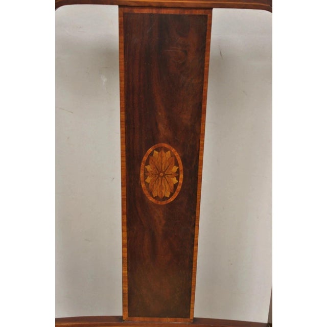 Early 20th Century Antique Edwardian Mahogany Side Chair With Pencil and Pinwheel Inlay For Sale - Image 5 of 11