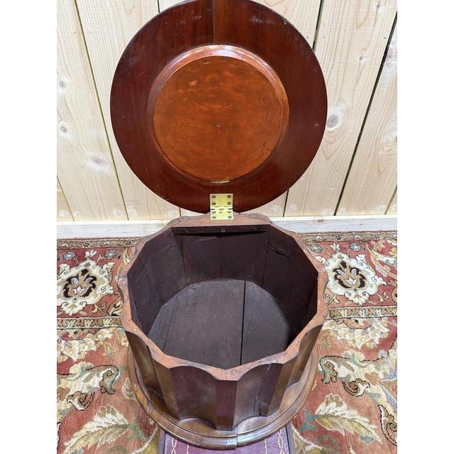 English Library Stepladder in Red Leather For Sale - Image 6 of 8