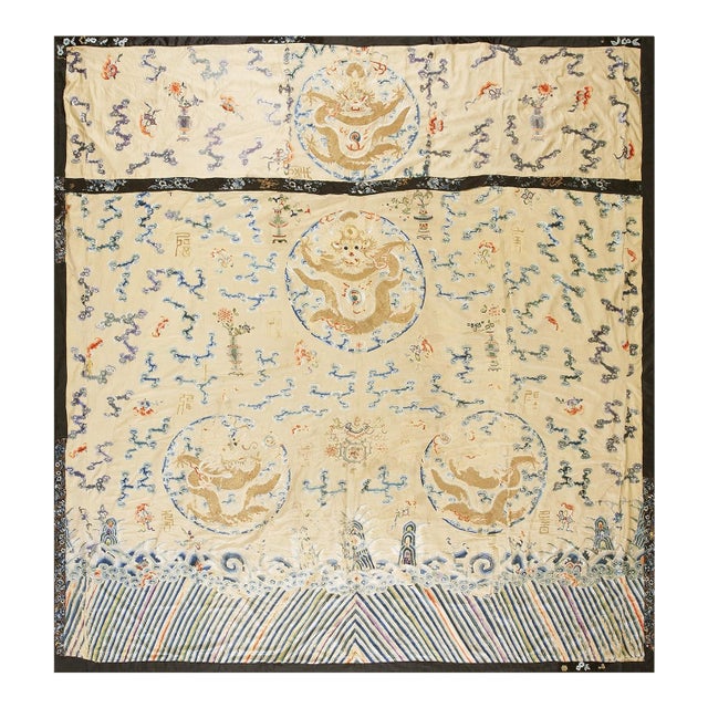 1820s Beige Medallion Dragon Antique Flat Weave Rug Silk Chinese Embroidery For Sale
