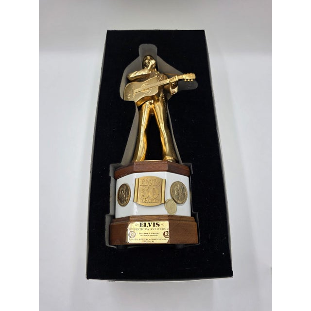 Gold 1970s Rare Empty New McCormick Elvis Presley 50th Birthday XL 18" Decanter Music Box For Sale - Image 8 of 18