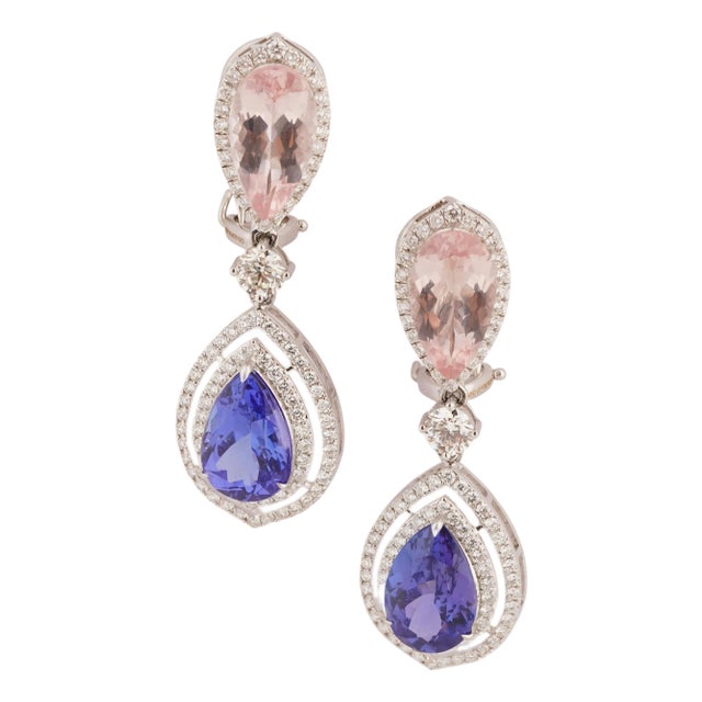 Natural morgenite 4.38cts &tanzanite6.87cts&diamond 1.89cts earring in 18k gold For Sale
