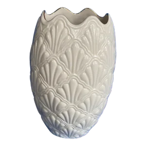 Lenox Jacquard Gold Vase