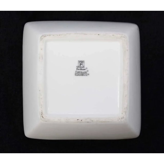 Late 20th Century Waldorf Astoria Fortessa Fortaluxe Superwhite 4.5 Square Dip Dish For Sale - Image 5 of 7