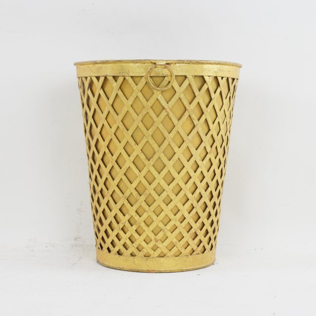 Late 20th Century Vintage Gold-Tone Woven Metal Bucket / Wastebasket With Charm For Sale - Image 5 of 10