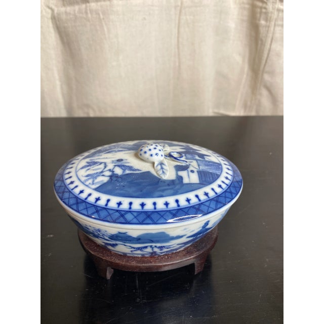 Blue Vintage Blue and White Chinese Export Ceramic Box For Sale - Image 8 of 8