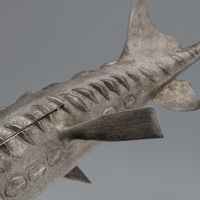 20th Century Elizabeth II Silver Sturgeon-Form Caviar Server from Asprey & Co, 1965, Set of 2 For Sale - Image 17 of 18