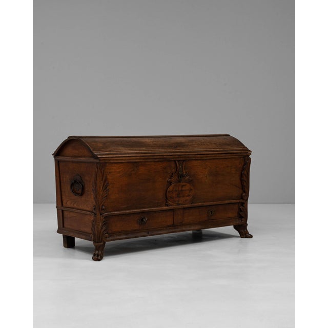 19th Century Italian Wooden Trunk In Original Patina For Sale - Image 18 of 18