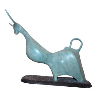 1980s Large Modern Itzik Benshalom Bull Figural Marble Patinated Bronze Statue #8/9 For Sale
