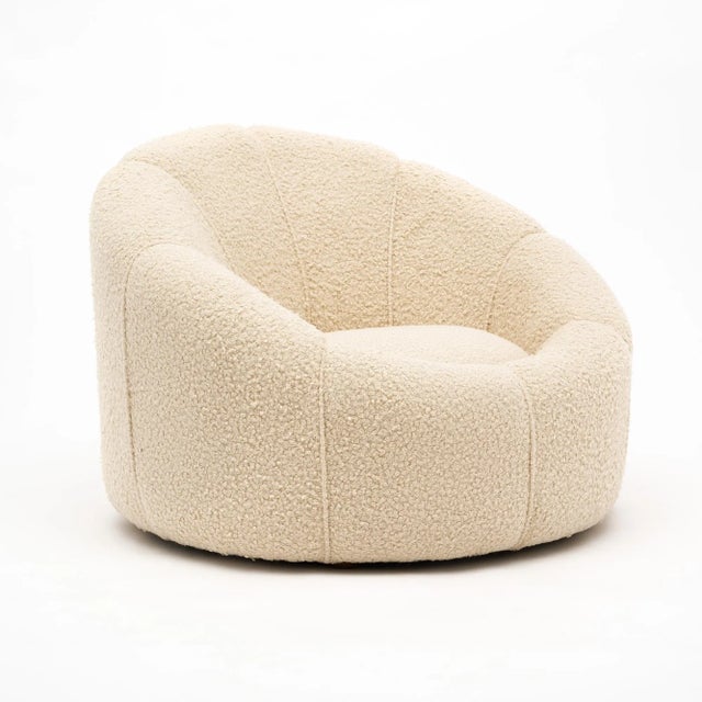 Mid-Century Modern Round Modernist Style Pair of Armchairs For Sale - Image 3 of 10