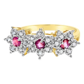 Three Flower Shaped Diamond Ruby Ring 14k Yellow Gold, Size 8 For Sale