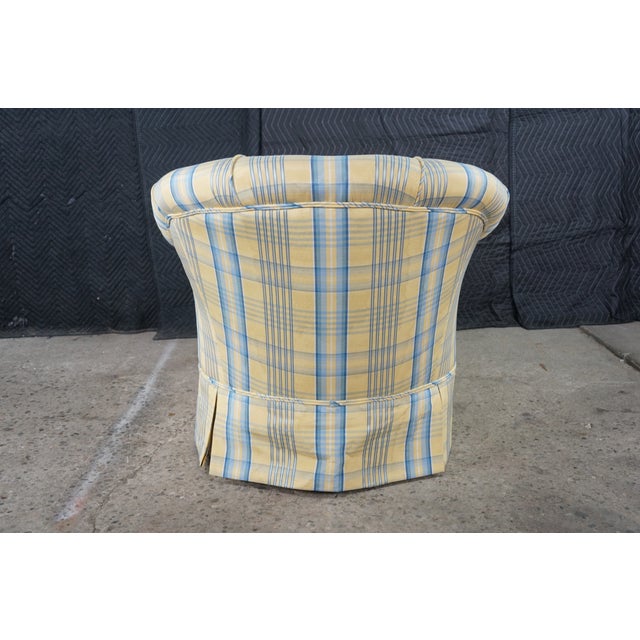 Yellow Early 20th-Century Tufted Plaid Chaise Lounge on Turned Mahogany Baluster Legs For Sale - Image 8 of 18