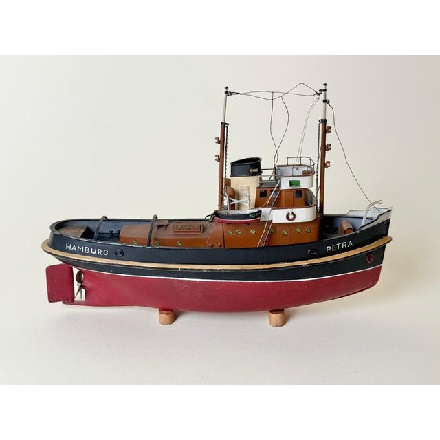 Hamburg Tugboat Petra Maritime Ship Model, Germany, 1957 For Sale - Image 4 of 14