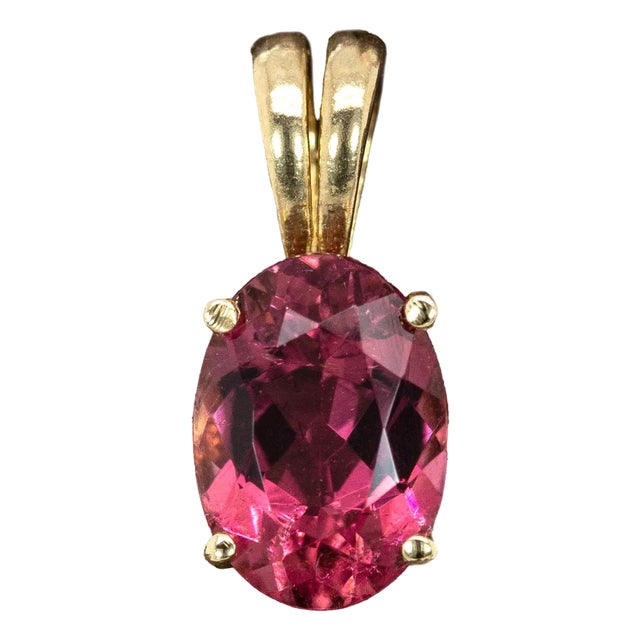 Oval 8x6mm - 1ct Pink Tourmaline Pendant in 14k Solid Gold With Rabbit Bail For Sale
