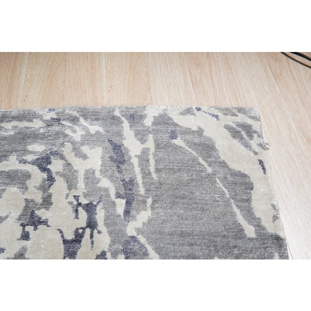 6x9 Emery Abstract Pattern Floral Traditional Hand Knotted Wool Carpet Rug For Sale In New York - Image 6 of 6