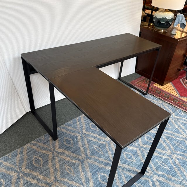 Modern Matthew Weatherly for Bdi Linea Modern Desk + Return For Sale - Image 3 of 14