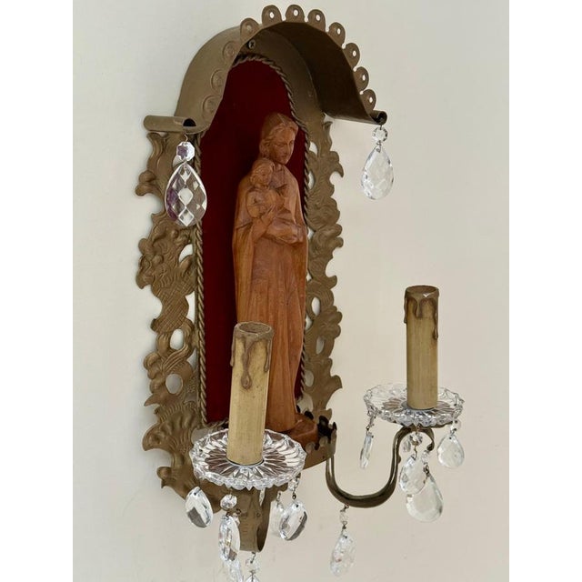 Hollywood Regency Wall Lamp with Mother Mary and Baby Jesus, 1950s For Sale - Image 4 of 18