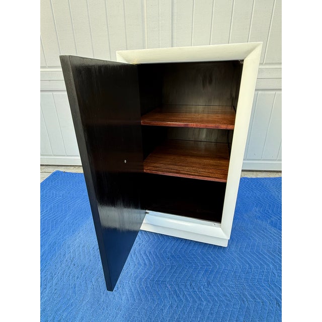 Black 1950’s T.H.Robsjohn-Gibbings Cabinet for Widdicomb For Sale - Image 8 of 9