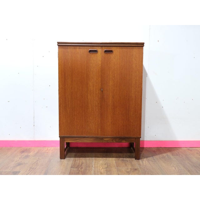 1960s Mid Century Modern Teak Bar Cabinet by Turnidge of London For Sale - Image 13 of 15