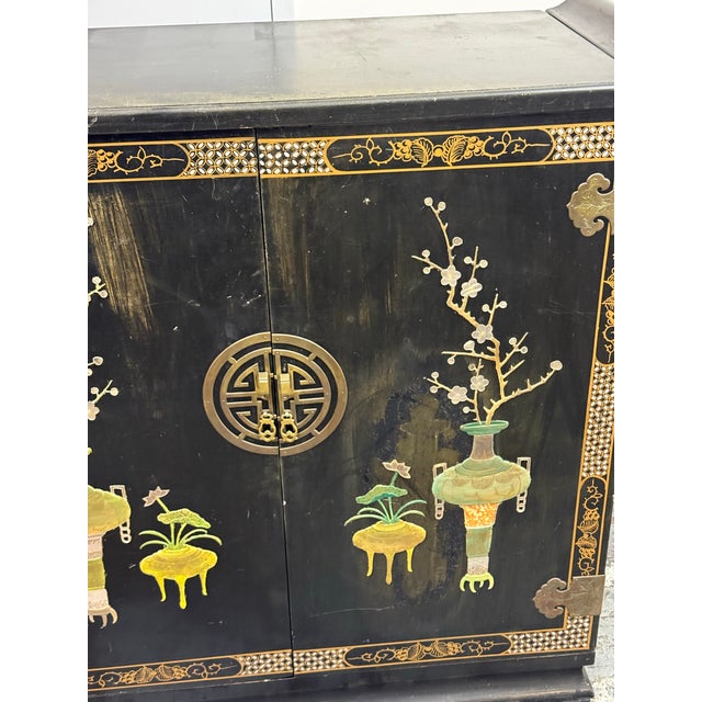 Lacquered Chinoiserie Dry Bar, Vintage For Sale - Image 4 of 12