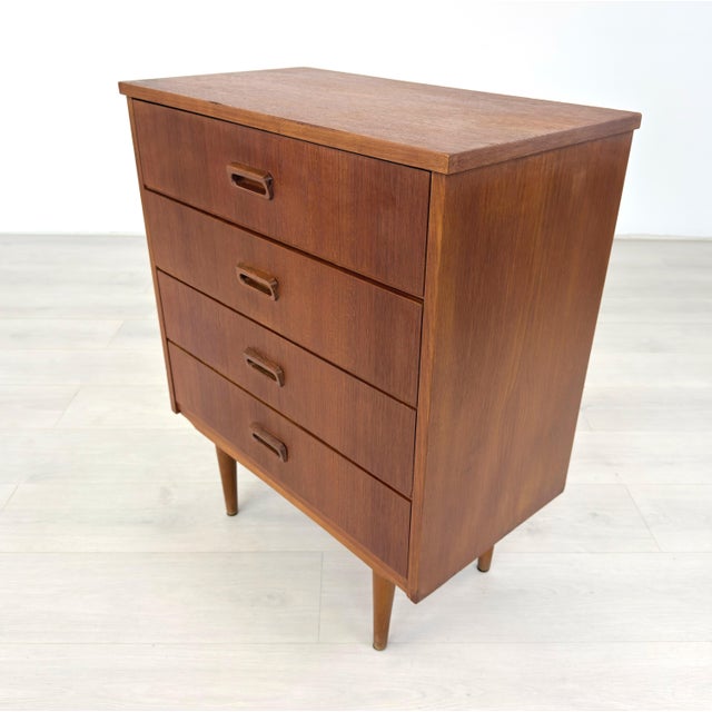 Mid-Century Modern Danish Chest of Drawers, 1950s For Sale - Image 3 of 11