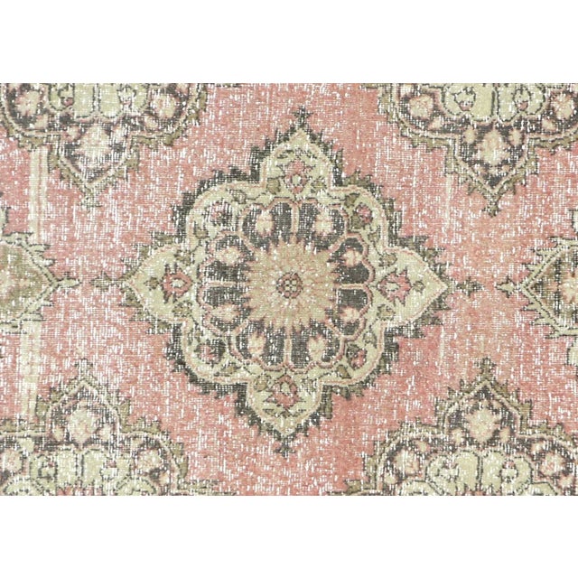 1960s Turkish Oushak Rug. Hand woven with wool on wool foundation in the Oushak region of Western Turkey. The Anatolian...